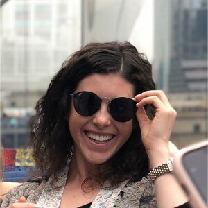 Meet your Posher, Jenna